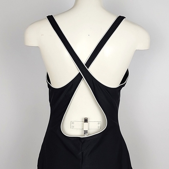 Speedo Women's Black One Piece Swimsuit White Trim Criss-Cross Straps Size 16 - Picture 4 of 14